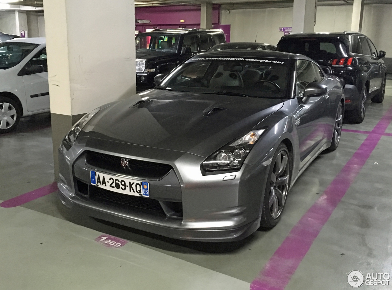 Nissan GT-R