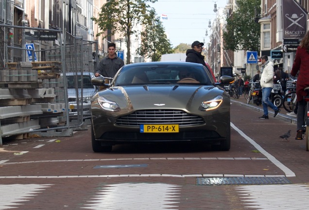 Aston Martin DB11