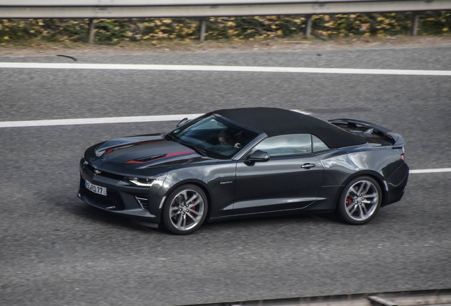 Chevrolet Camaro SS Convertible 2016 50th Anniversary