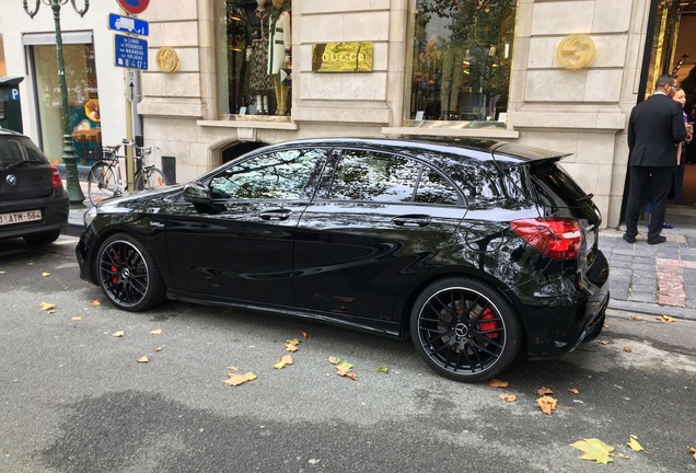 Mercedes-AMG A 45 W176 2015