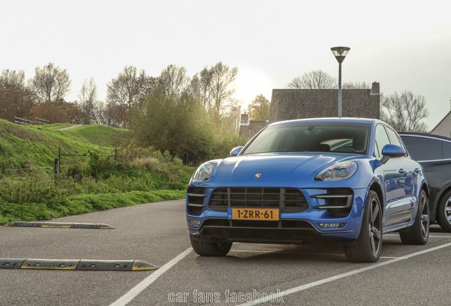 Porsche 95B Macan Turbo