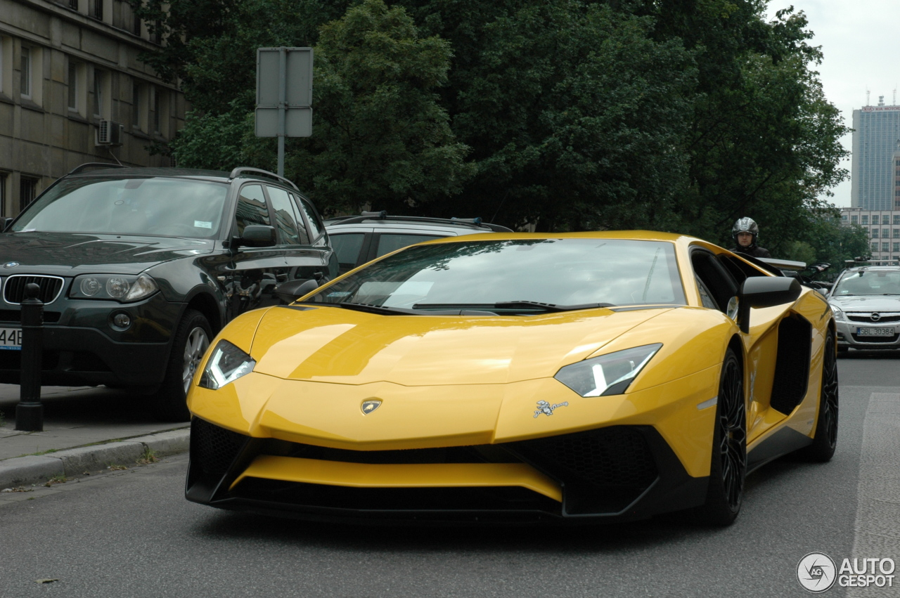 Lamborghini Aventador LP750-4 SuperVeloce