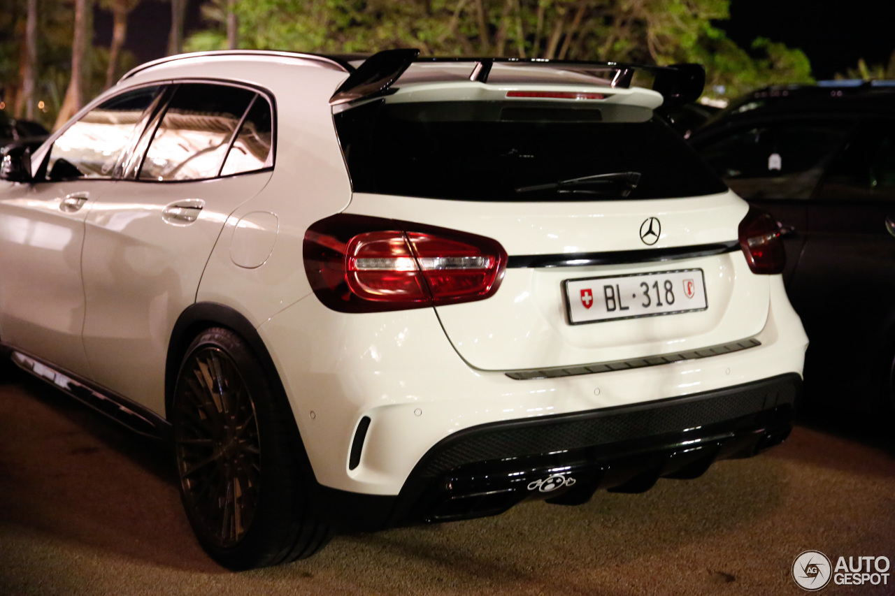 Mercedes-AMG GLA 45 X156