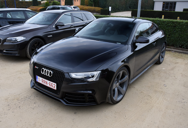 Audi RS5 B8 2012