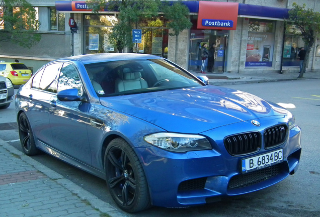 BMW M5 F10 2011