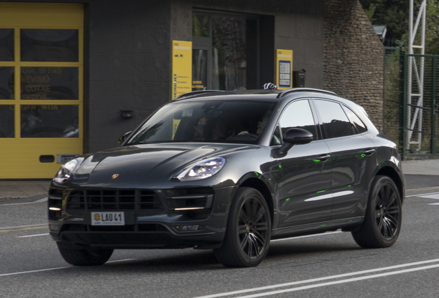 Porsche 95B Macan Turbo