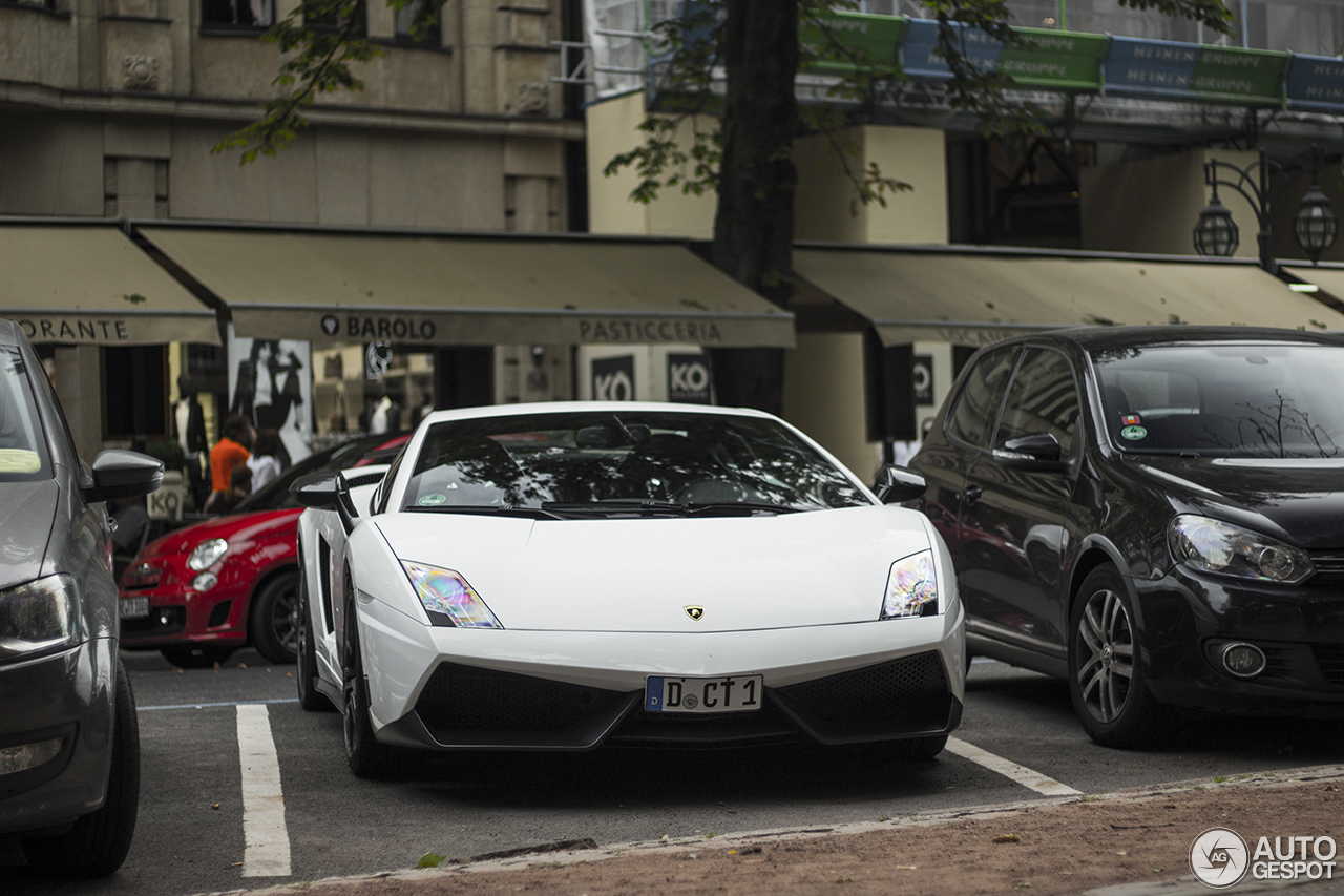 Lamborghini Gallardo LP570-4 Superleggera