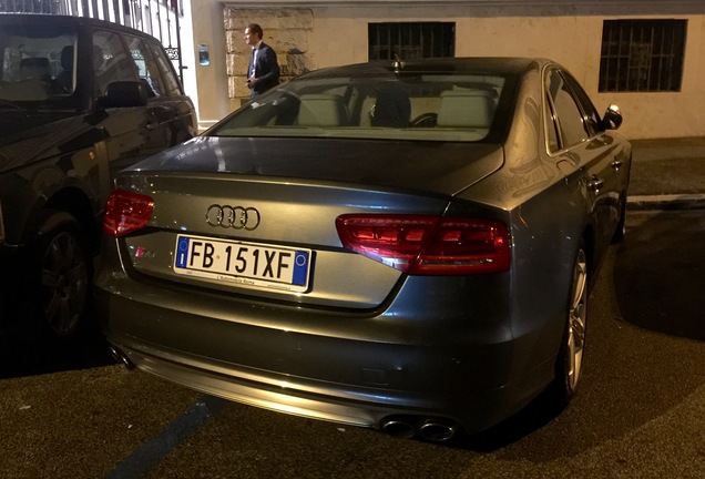 Audi S8 D4