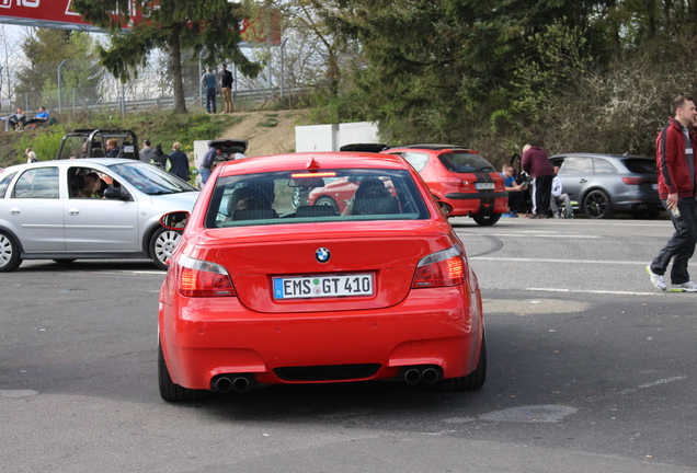 BMW M5 E60 2005