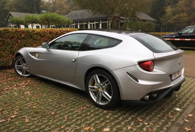 Ferrari FF