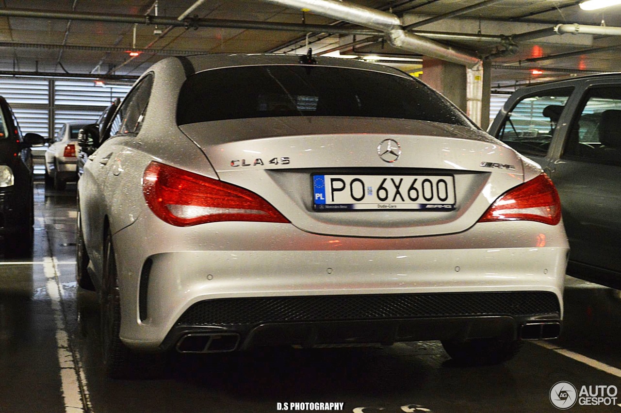 Mercedes-Benz CLA 45 AMG C117