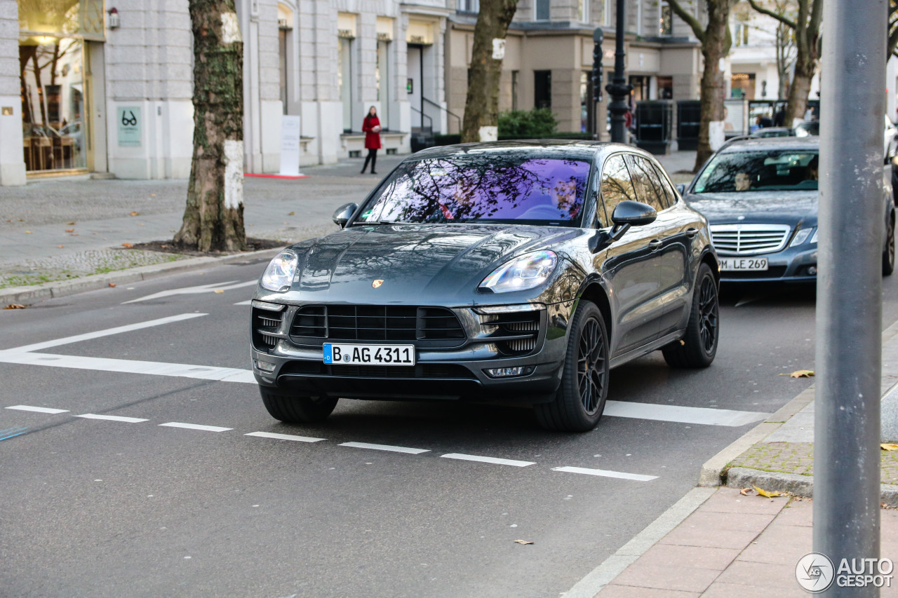 Porsche 95B Macan GTS