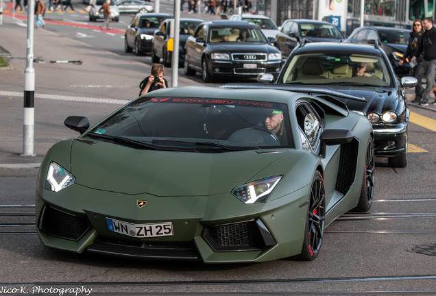 Lamborghini Aventador LP700-4