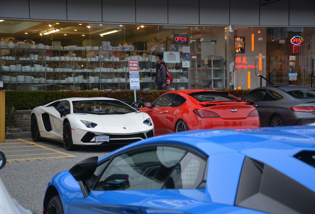 Lamborghini Aventador S LP740-4