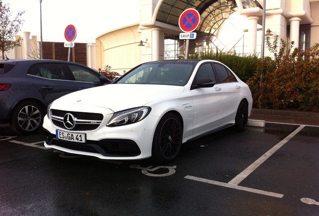 Mercedes-AMG C 63 S W205