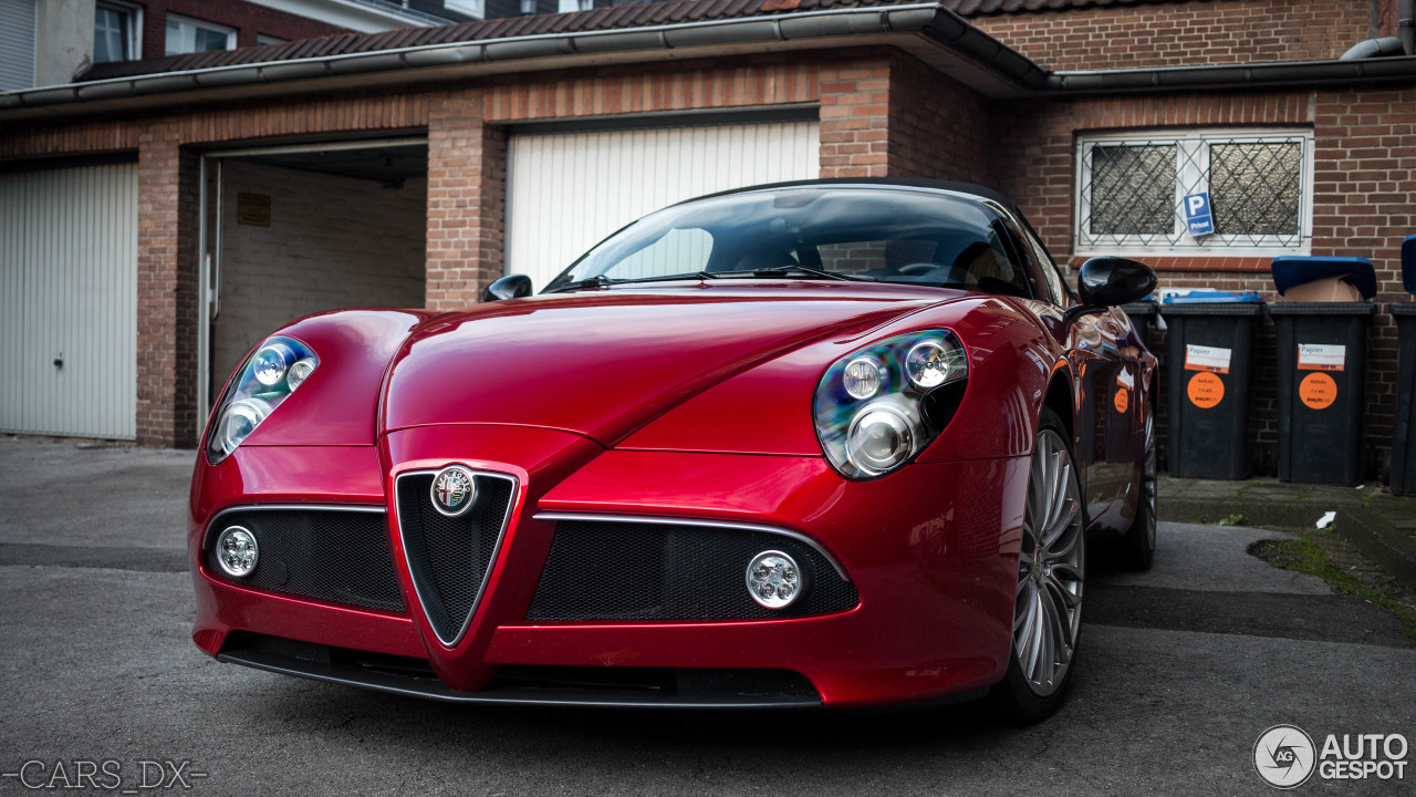 Alfa Romeo 8C Spider