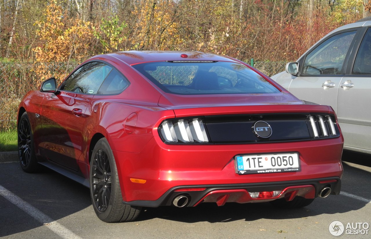 Ford Mustang GT 2015