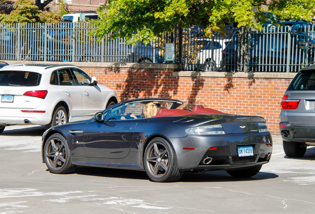 Aston Martin V8 Vantage GTS Roadster