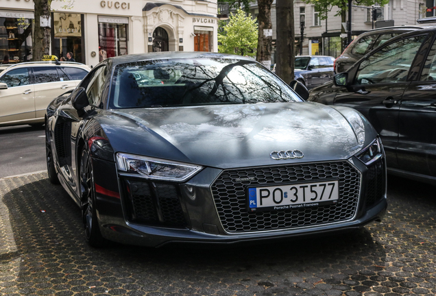 Audi R8 V10 Plus 2015