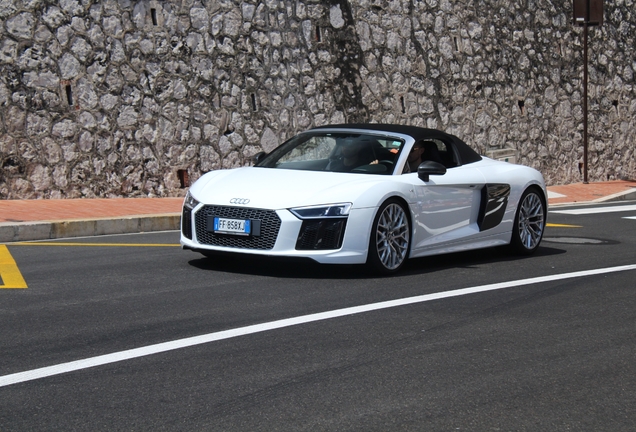 Audi R8 V10 Spyder 2016