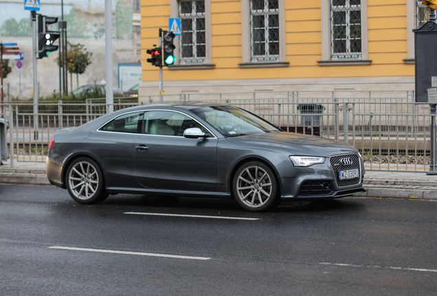 Audi RS5 B8 2012