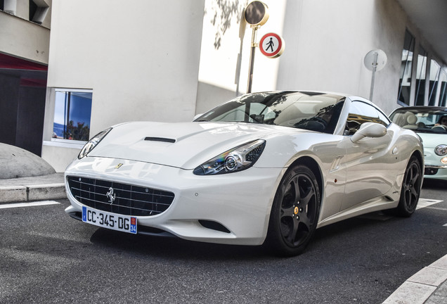 Ferrari California