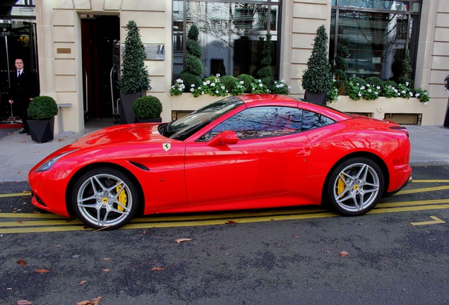 Ferrari California T