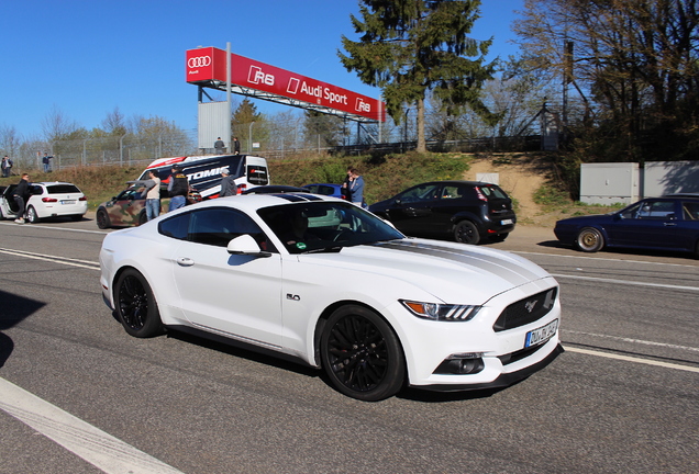 Ford Mustang GT 2015