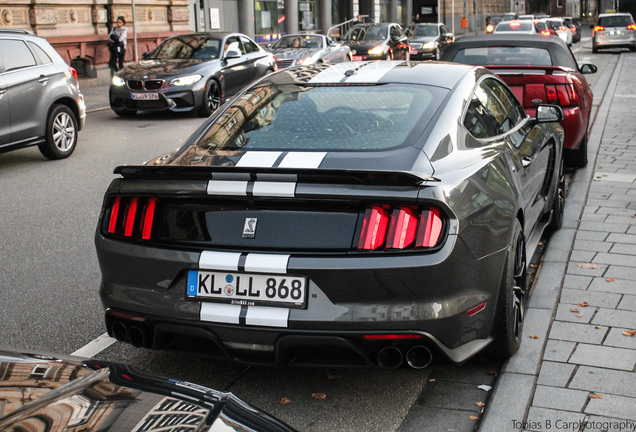 Ford Mustang Shelby GT350 2015