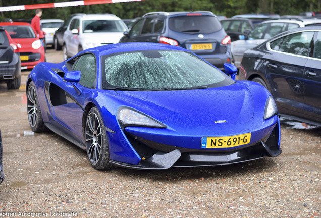 McLaren 570S