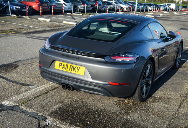 Porsche 718 Cayman S