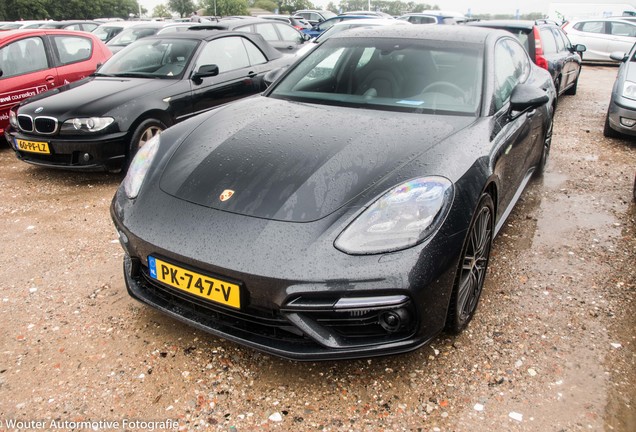 Porsche 971 Panamera Turbo S E-Hybrid