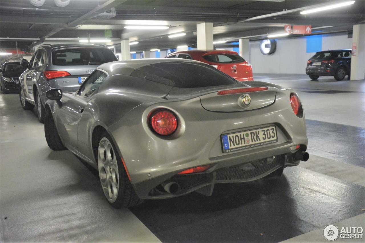 Alfa Romeo 4C Coupé