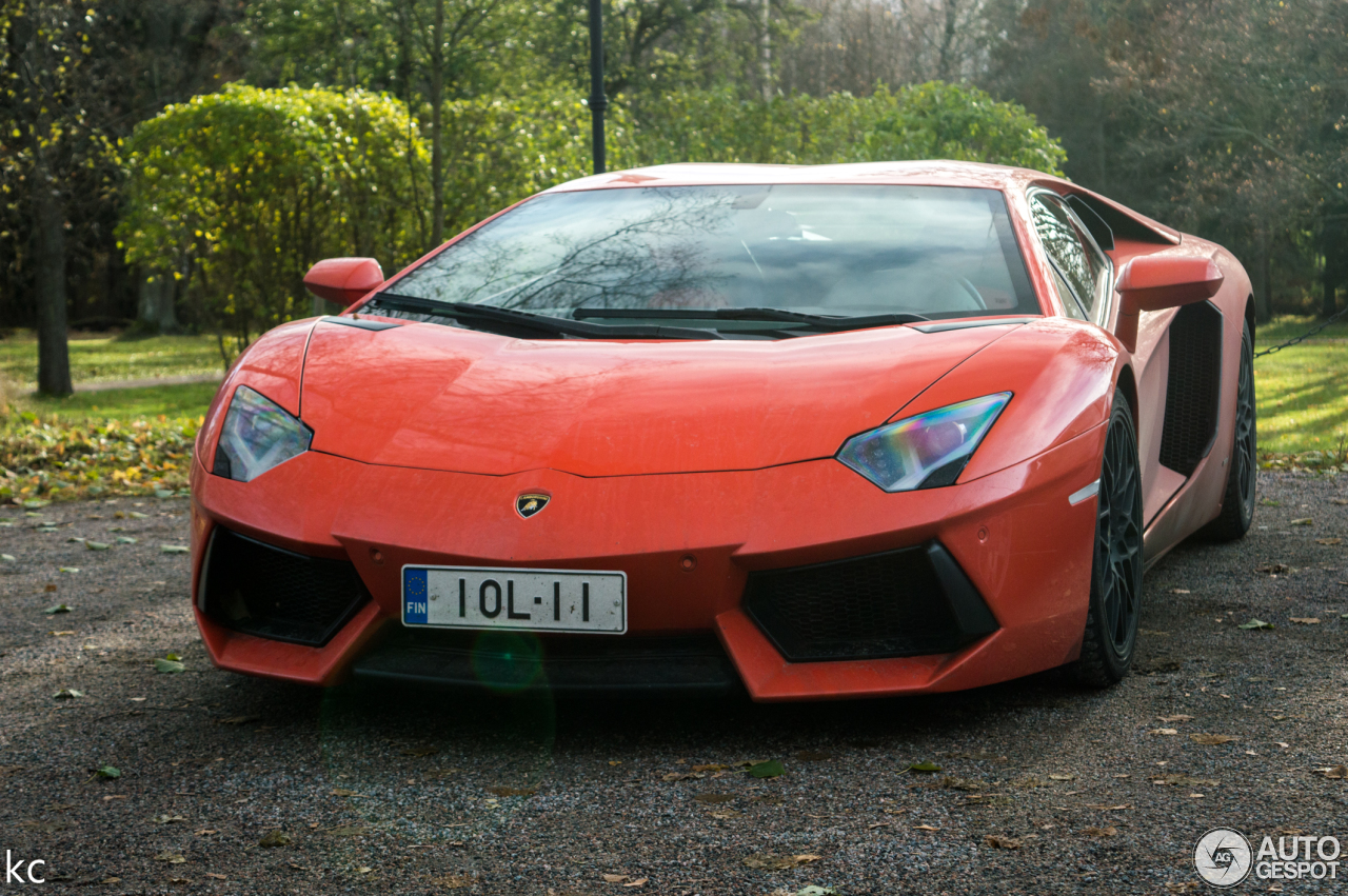 Lamborghini Aventador LP700-4