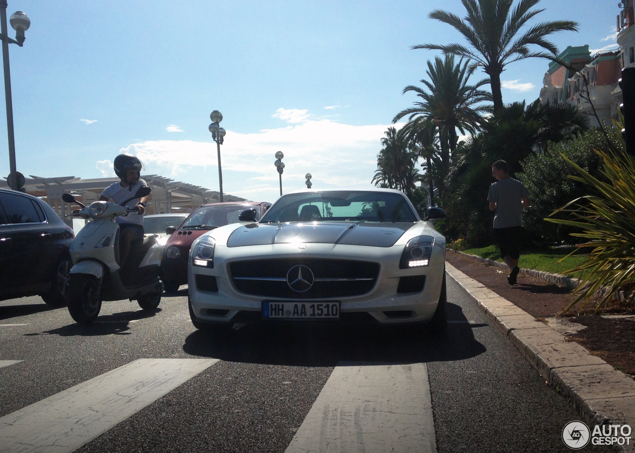 Mercedes-Benz SLS AMG GT Final Edition