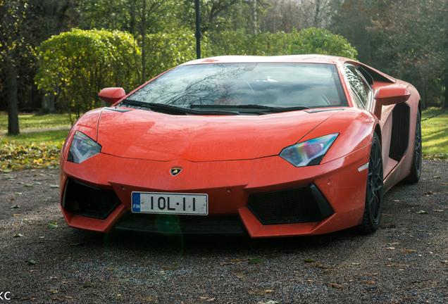 Lamborghini Aventador LP700-4