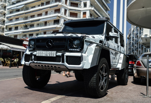 Mercedes-Benz G 500 4X4²