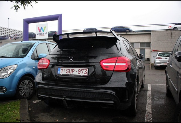 Mercedes-Benz GLA 45 AMG X156