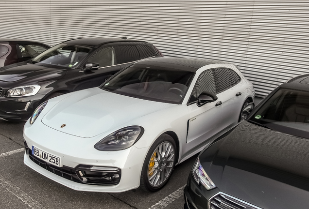 Porsche 971 Panamera Turbo S E-Hybrid Sport Turismo