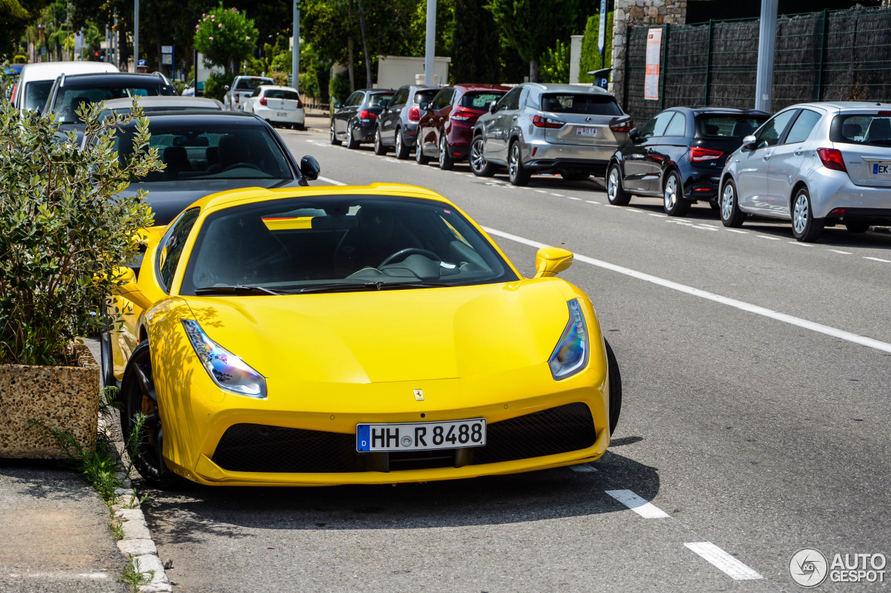 Ferrari 488 Spider