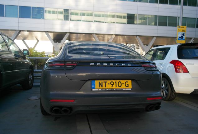 Porsche 971 Panamera Turbo