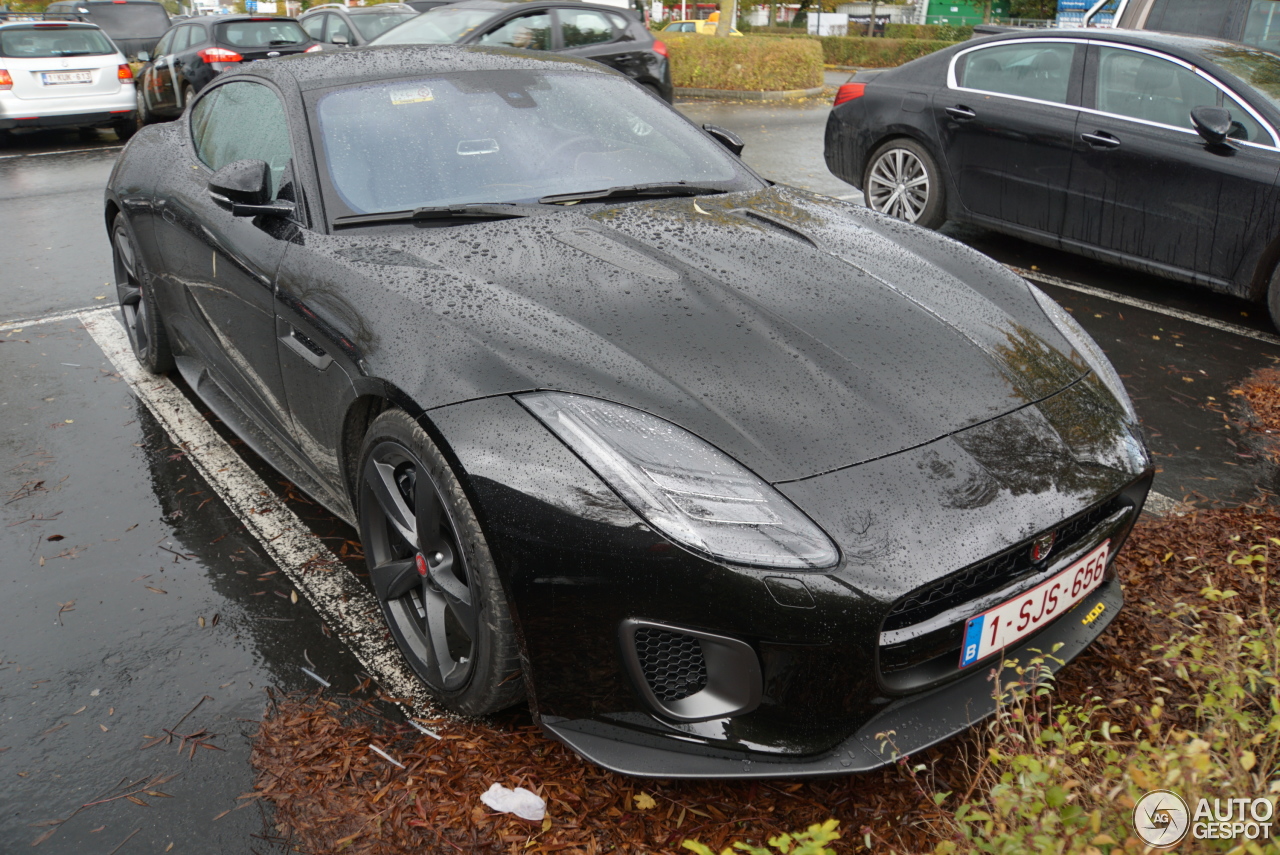 Jaguar F-TYPE 400 Sport Coupé