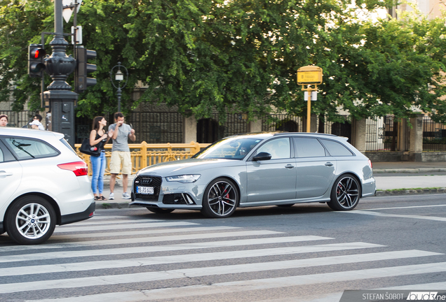 Audi RS6 Avant C7 2015