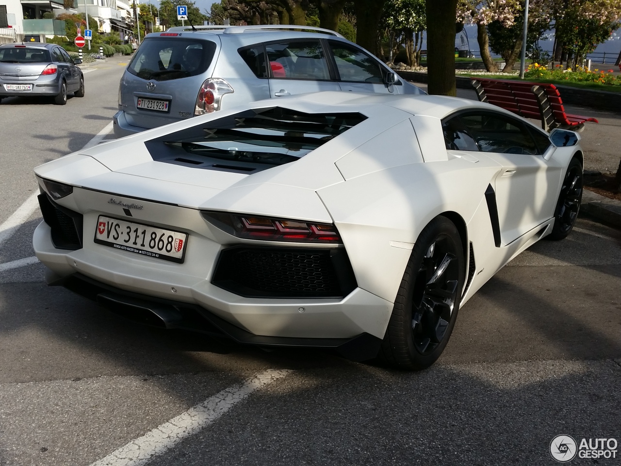 Lamborghini Aventador LP700-4