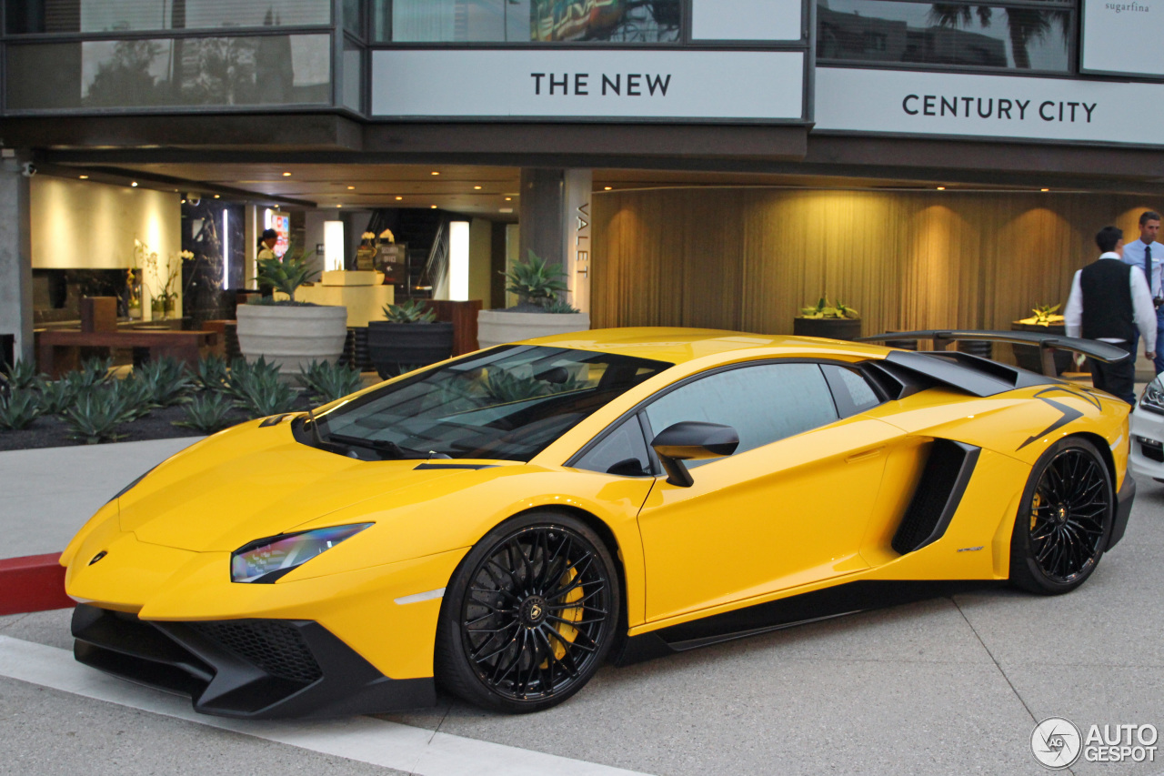 Lamborghini Aventador LP750-4 SuperVeloce