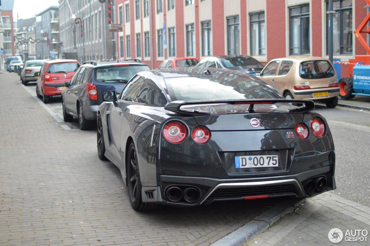 Nissan GT-R 2017