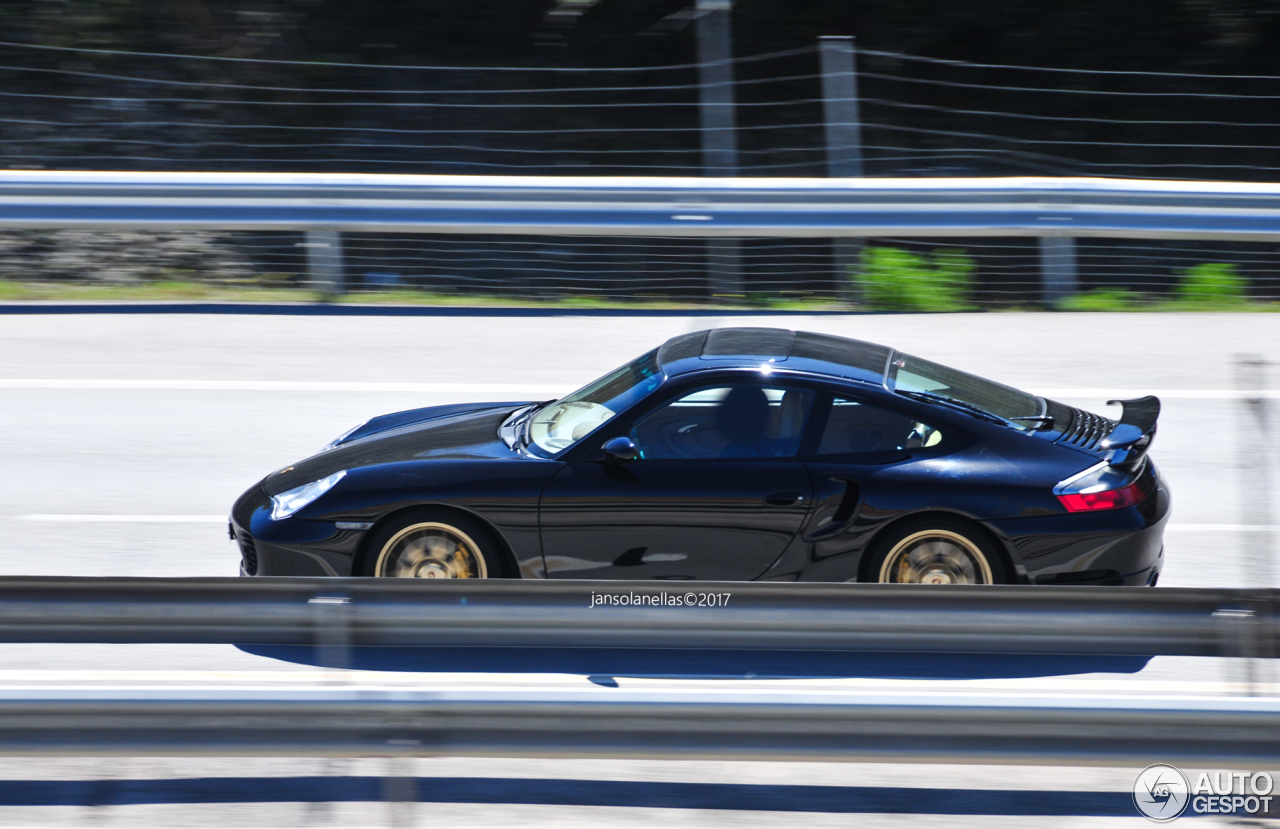 Porsche 996 Turbo