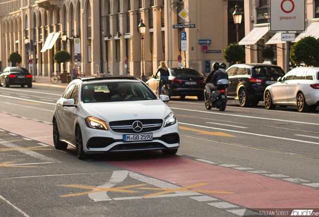 Mercedes-AMG A 45 W176 2015