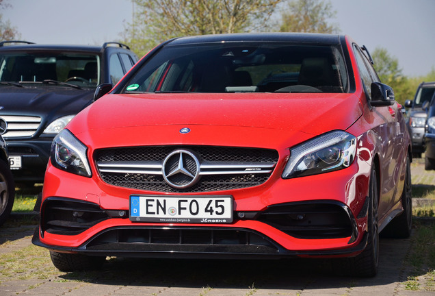 Mercedes-AMG A 45 W176 2015