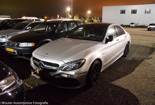 Mercedes-AMG C 63 S W205